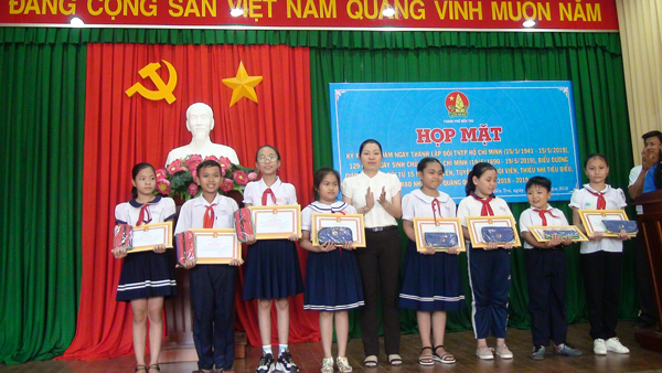 Ky-niem-78-nam-thanh-lap-doi-thieu-nien-tien-phong-Ho-Chi-Minh-3.png