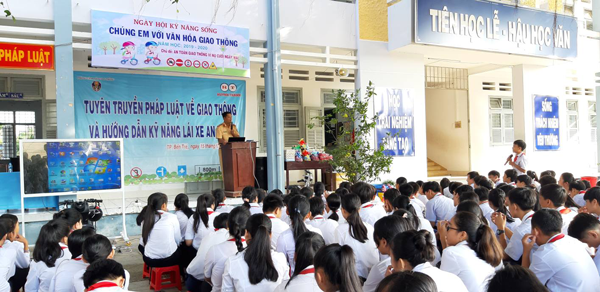 Ngay-hoi-Van-hoa-giao-thong-17-10-2019.png