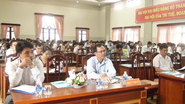 So-ket-khong-thu-tien-dien-tai-nha-24-8-2019.png