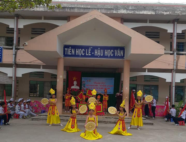 TPBT-hoan-thanh-thieu-nhi-vui-khoe-tien-buoc-len-doan-2019.png