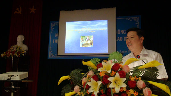 Tap-huan-dieu-tra-thong-tin-thu-thap-du-lieu-thi-truong-lao-dong-TPBT.jpg