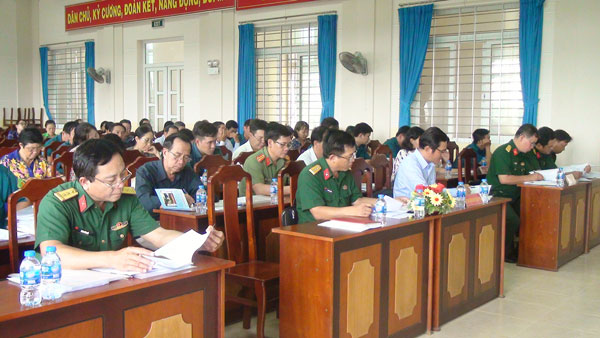 hop-rut-kinh-nghiem-quy-tap-hai-cot-liet-sy-xa-Son-Dong-2019.jpg