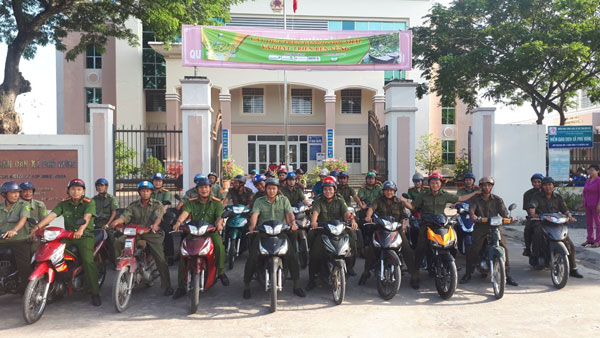 TRAN-AP-TOI-PHAM-Phu-HUng.jpg