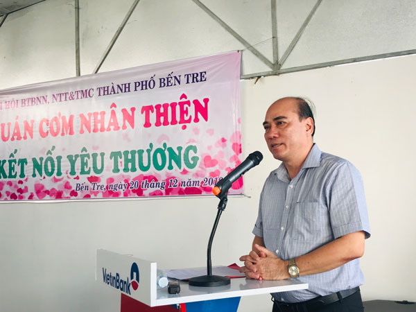 chi-hoi-bao-tro-benh-nhan-ngheo-21-12-2019-1.jpg