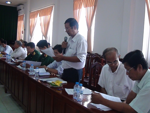 Đại biểu Phường 5 phát biểu tham luận