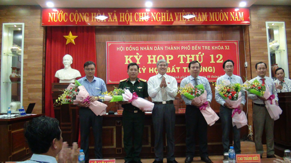 Hop-HDND-TP-hop-bat-thuong-12-2019.png