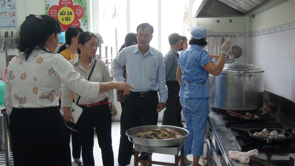 Kiem-tra-ATVSTP-truong-MN-Rang-Dong-2019-1.png