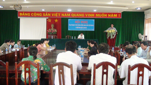tong-ket-cong-tac-pho-bien-giao-duc-phap-luat-2018.png